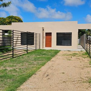 Venta Casa En Lagomar Dos Dormitorios