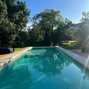Casa De 1 Planta Sobre 2 Lotes En Barrio San Vicente - Tm6258512