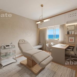 Venta De Oficina Y/o Consultorio En Punta Carretas Con Vista A La Rambla. Con Renta