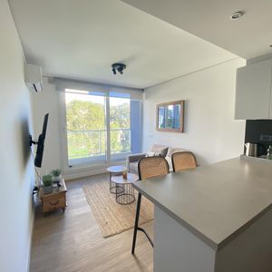 Alquiler  De Apartamento Amoblado Y Equipado Joy. 1 Dormitorio. Pocitos