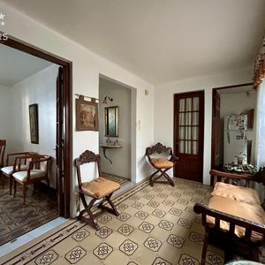 Casa De Tres Dormitorios En Venta En Punta Carretas Con Garaje