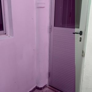 Apartamento Planta Baja, Interior, 2 Dormitorios Y Patio, La Blanqueada.