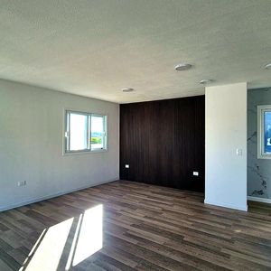 Alquiler Anual De Apartamento De 3 Dormitorios En Maldonado