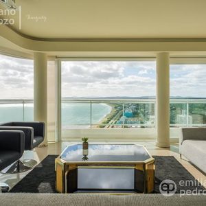 Venta Apartamento Pent House  3 Dormitorios Mas Dependencia Playa Mansa Punta Del Este