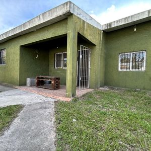 Alquiler Casa El Pinar Dos Dormitorios