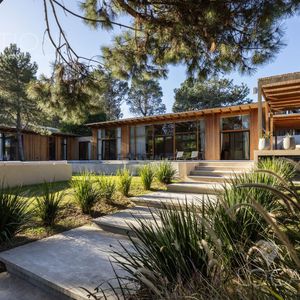 Venta Y Alquiler Casa 5 Dormitorios Laguna Escondida, José Igancio