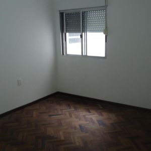 Apartamento, 1 Dorm, Primer Piso Por Escalera, Interior, La Blanqueada