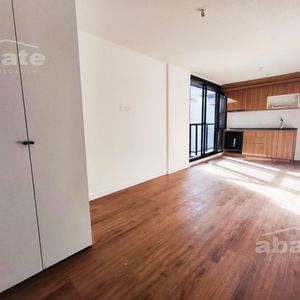 Venta Monoambiente Con Terraza En Cordón, Montevideo