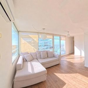 Alquiler Penthouse Dúplex 2 Dormitorios Con Garage En Malvin Grandes Terrazas  Vista Al Mar