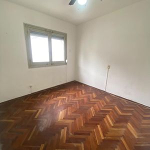 Alquilo Apartamento 1 Dormitorio, Bajos Gastos Comunes. En Excelente Zona Parque Batlle.