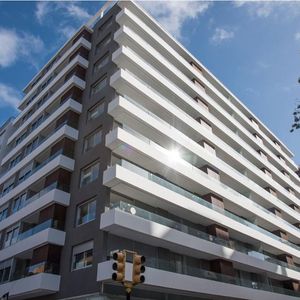 Venta Apartamento Monoambiente En Pocitos C/ Terraza Y Garaje