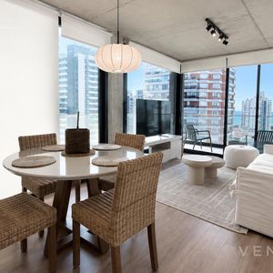 Torres Del Este Apartamento En Alquiler Anual