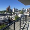 Alquiler De Apartamento 2 Dormitorios Con Garaje En 3 Cruces, Montevideo