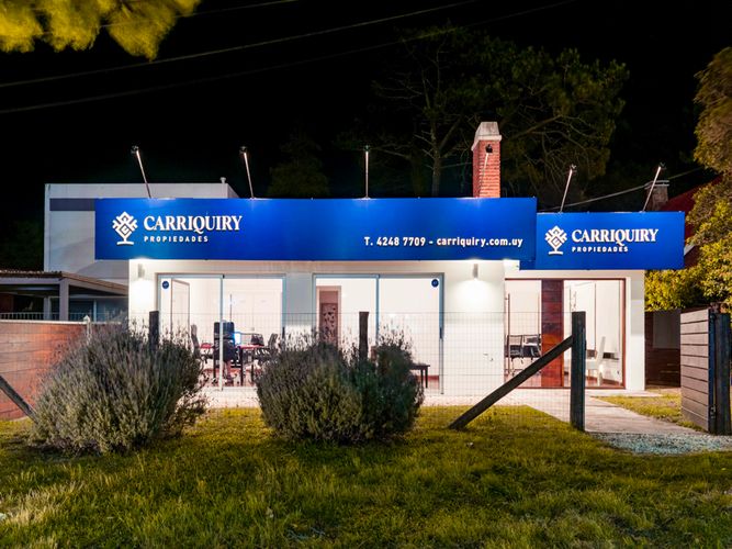 Carriquiry Propiedades