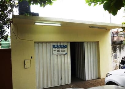 NEW OFERTA - Casa y Salón Comercial en Venta  – Los Laureles