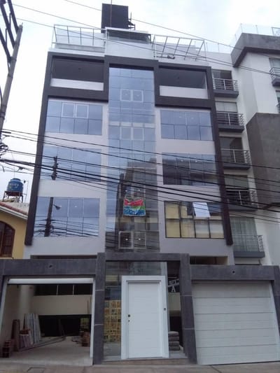 Vendo Grandiosos Departamentos en Estreno en Cayma 2do y 4to Piso