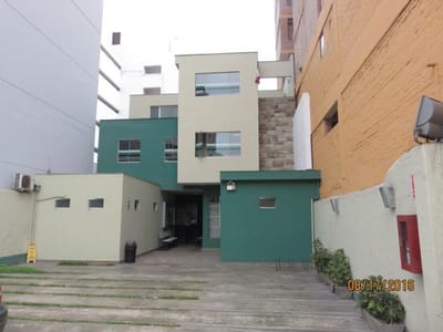 Se Alquila Muy Buena Casa Para Oficina con Licencia en Miraflores