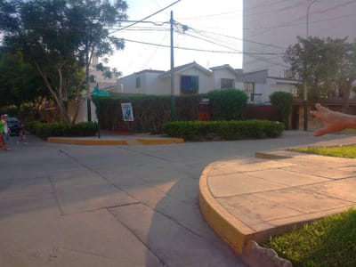 Oportunidad Ideal Para Constructoras, Casa a Precio de Terreno Surco