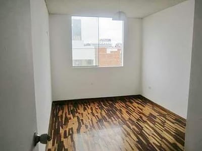 Colindante a Miraflores - Precio de Locuraaaa!