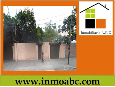 Vendo Casa en Terreno en San Isidro (Victor Gonzalez)