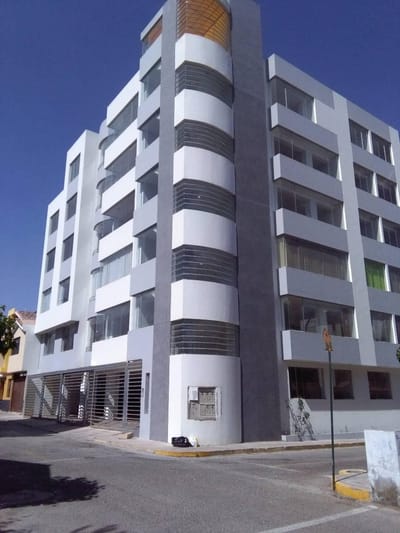 Vendo Lindos Departamentos en Estreno 1er Piso Cerro Colorado