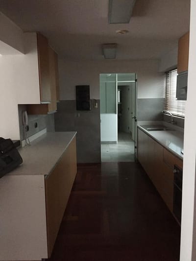 En Venta y Alquiler Departamento en Av Reynaldo At. 118 m2 - Surco