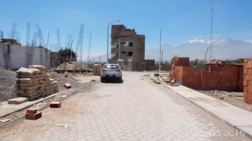 Vendo Terreno Frente a Parque de 159 m2 Cerca Av A. Avelino Caceres
