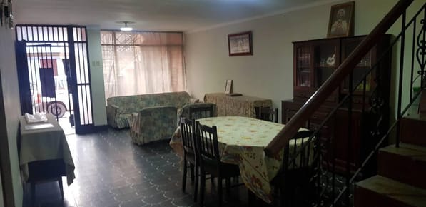 Casa Tres Pisos San Juan de Miraflores, 160 m2 Openplaza