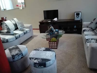 Hermosa! Casa Amoblada en Alquiler Area 160 m2 Urb. Privada Yanahuara