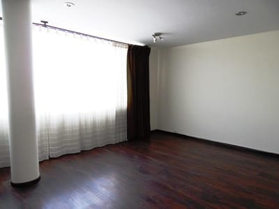 Vendo Amplio y Céntrico Departamento en Cayma, a Dos Cuadras de La Av 2do Piso