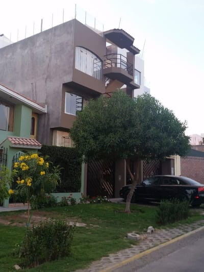 Remato - Departamento en Residencial Privada en Cayma