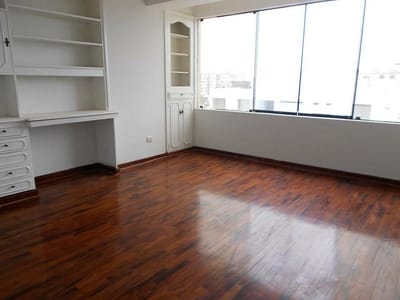 Se Alquila Gran Dpto 3 Dorm, Mejor Zona de San Isidro