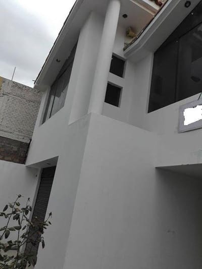 Linda y Amplia Casa! en Venta 182 m2 en Urb. de Cerro Colorado