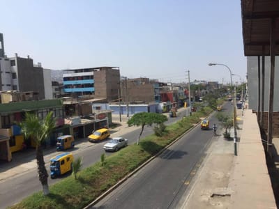 Ocasión Vendocasa200 m2 Ideal Constructor - Zona Comercial Av Cesar Canevaro