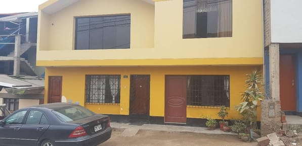 Linda Casa de 300 m2 José Gálvez
