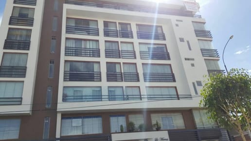 Lindo y Acogedor Dpto. Amoblado en Alquiler 135 m2 en Urb. Privada de Cayma
