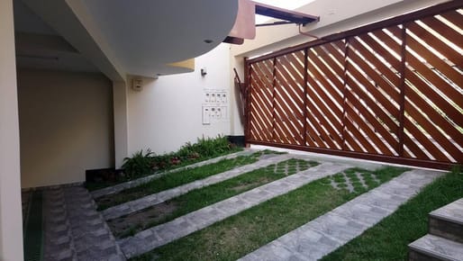 Alquilo Lindo y Amplio Dpto! Parte Baja de Cayma Área 160 m2