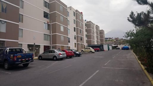 Vendo Dpto en Urb. Privada Área m2 en Selva Alagre