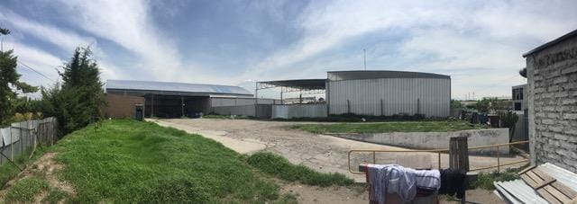 Venta de Almacenes - Parque Industrial - Cercado