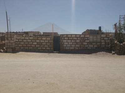 Ideal Terreno con Todos Los Servicios en Venta por Cerro Colorado