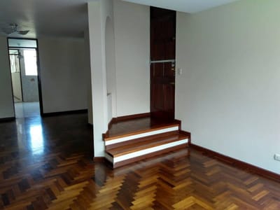 Amplio y Acogedor Departamento en Ocasión Cerca Al Colegio Internacional!