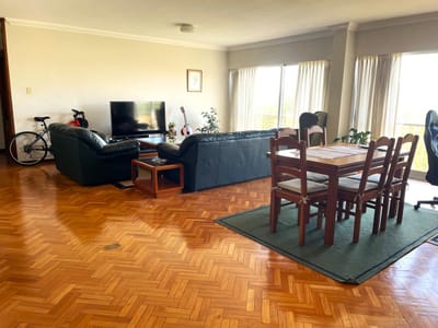 VENTA APARTAMENTO PARQUE BATLLE 4 DORMITORIOS GARAGE