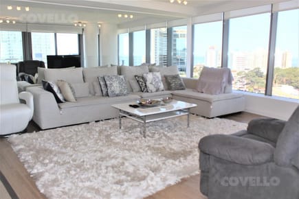 Alquiler temporal, Apartamento esquinero en Torre Alexander Boulevard, 3 dorm en suite