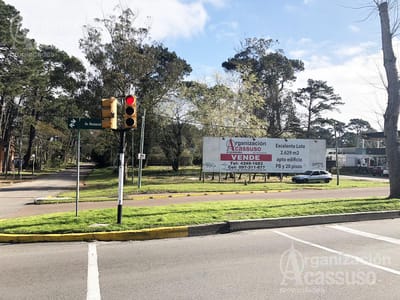 Terreno - Lote en Venta. Ideal Desarrollo. Av. Roosevelt. Punta del Este