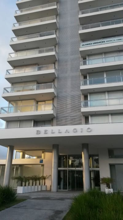 Bellagio Tower | Dueño. Piso Alto, Balcón, Vista, Piscinas, Bbq, Gym Y Garage