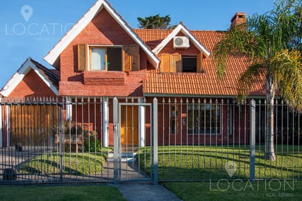 Comoda Casa en la Mansa en alquiler - LHO1220550