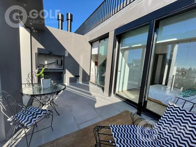 Venta de apartamento de 1 dormitorio con terraza y parrillero en Pocitos