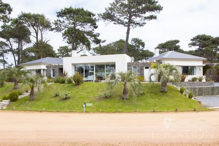 Venta y alquiler casa 4 dormitorios en barrio cerrado Pinar del Faro, José Ignacio
