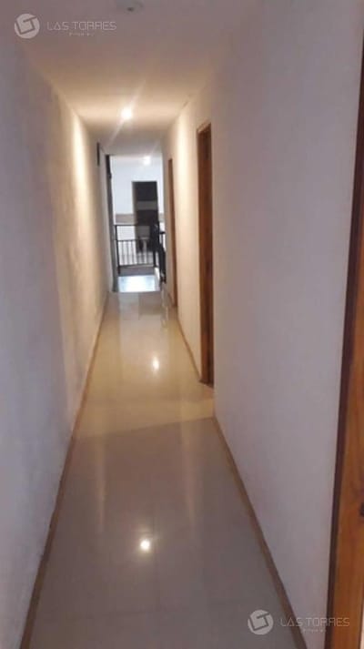 Casa con Local