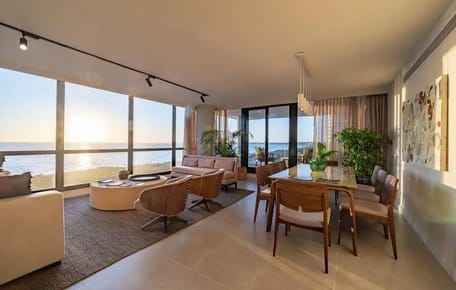 Apartamento al frente 2 dormitorios 3 baños primera linea - Punta del Este